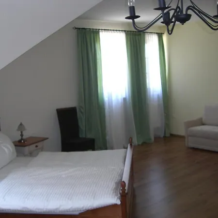 Hanfthal-hof Bed & Breakfast