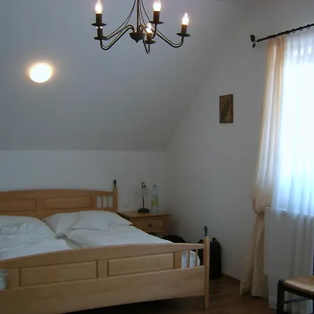 Hanfthal-hof 3* 拉恩德塔亚