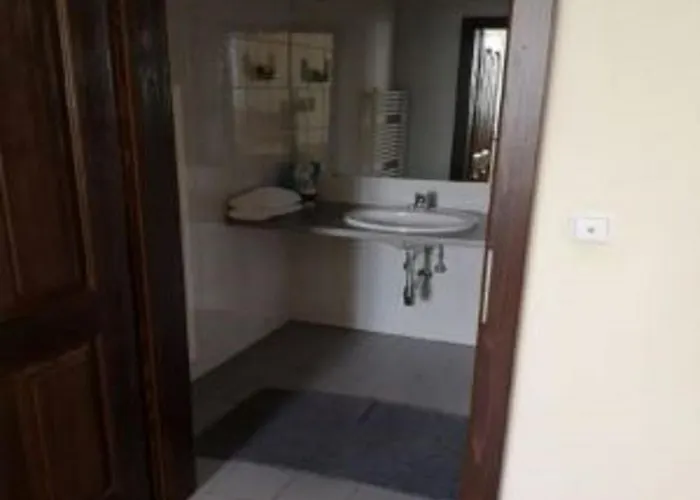 Hanfthal-hof Bed & Breakfast 3*